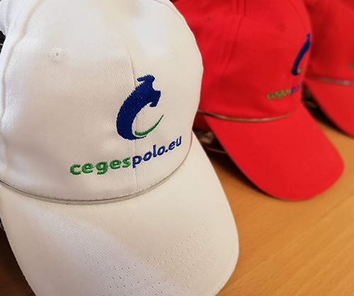 Baseballsapka hímzés